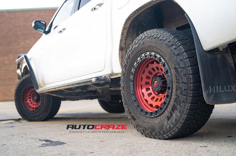 TOYOTA HILUX N80 4WD ZEPHYR CANDY RED